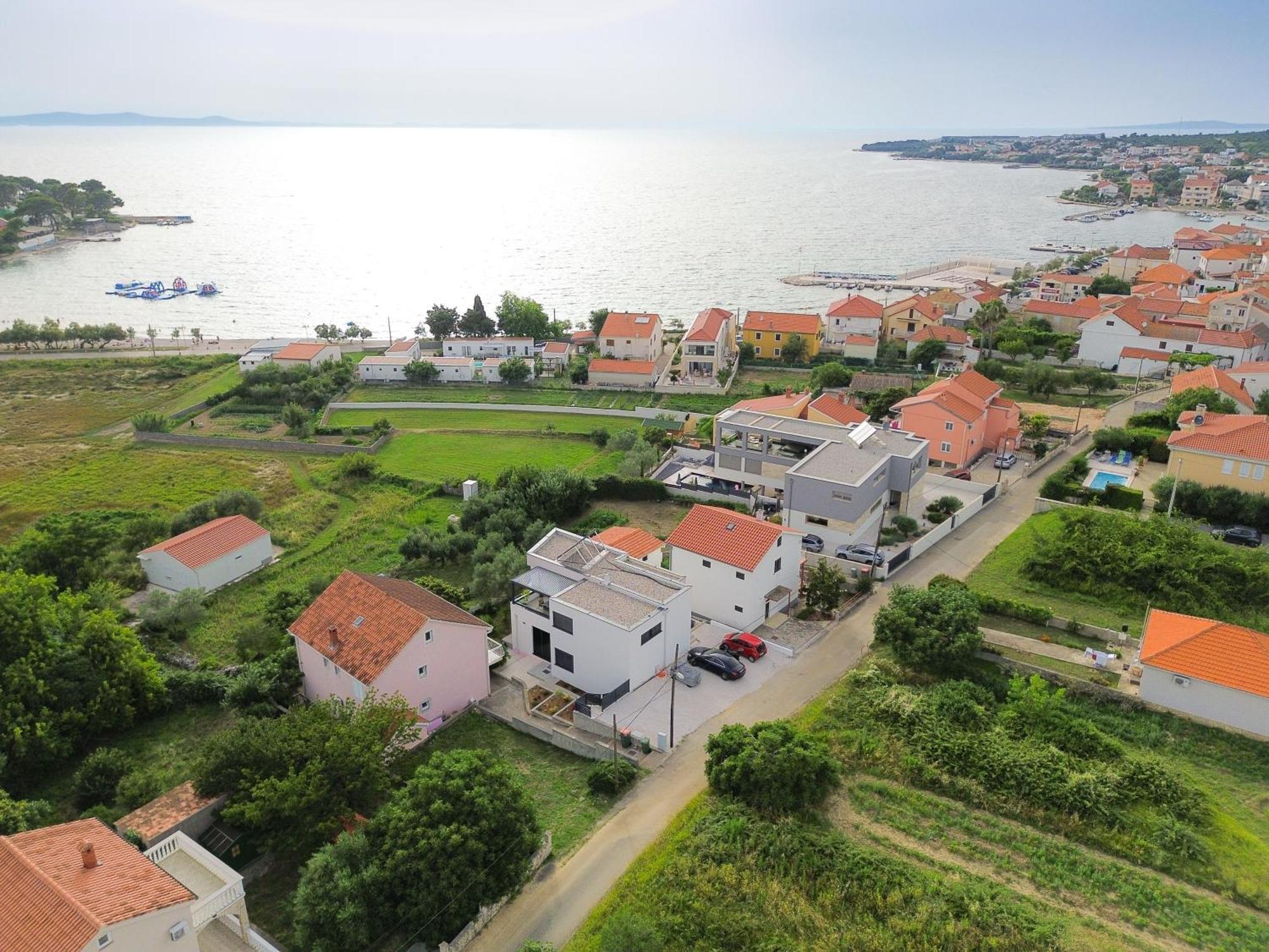 Luxury Apartments Vista Петркане Екстериор снимка